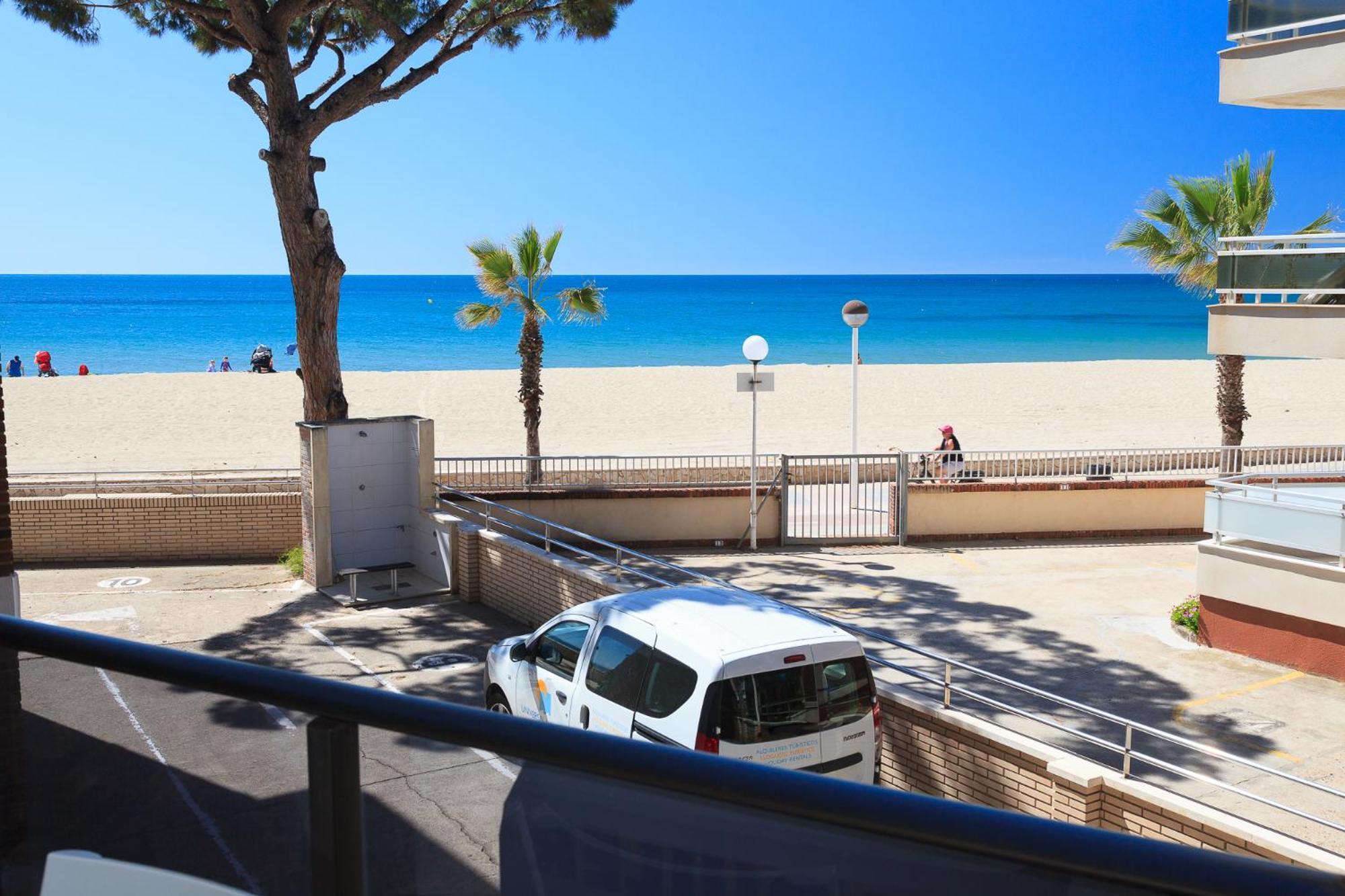Uhc Mexico I Apartments Cambrils Exterior photo